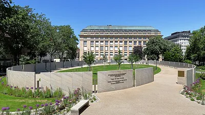 Gedenkstätte für die in der Shoah ermordeten Jüdischen Kinder, Frauen und Männer aus Österreich