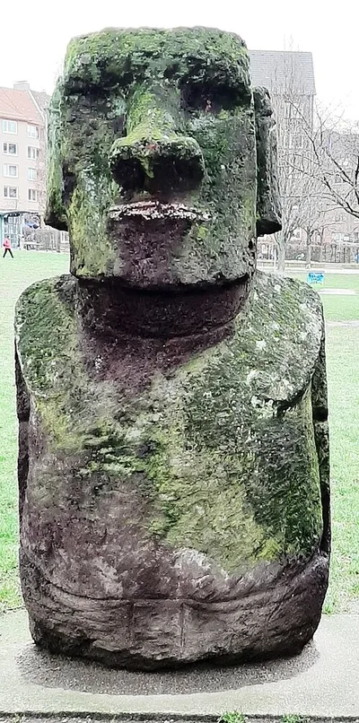 Moai Angelito