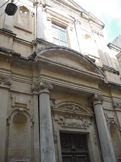 Knisja tal-Madonna tal-Pilar