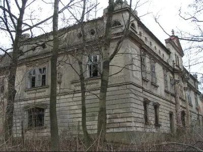 zámek Petrovice