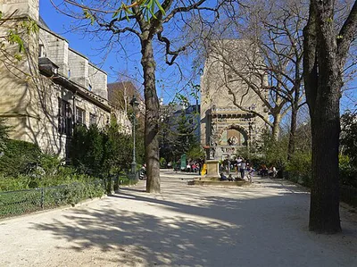 Square Félix Desruelles