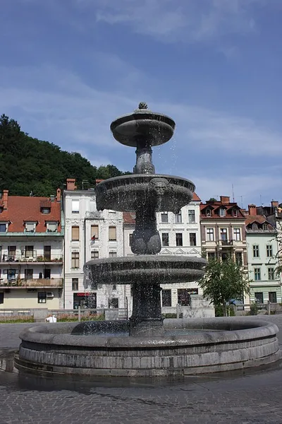 Turjaški vodnjak