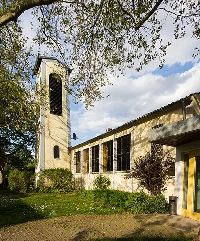 Emmaus-Kirche