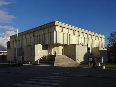 Pfarrkirche Petrus Canisius