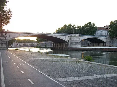 Ponte Garibaldi