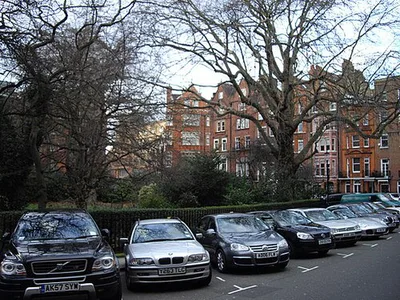 Hans Place Garden