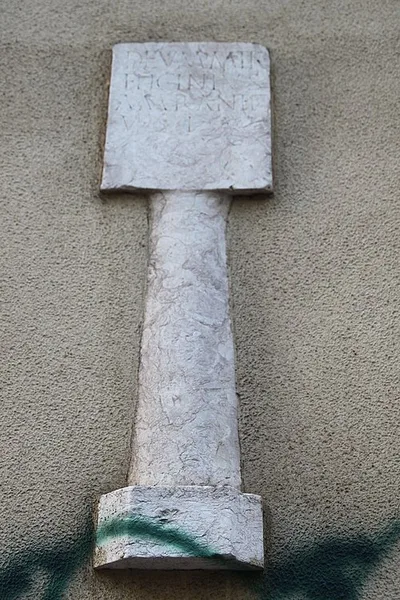 Lápides das Pedras Negras