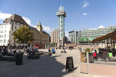 Jernbanetorget