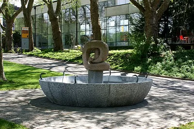 Wylerbad-Brunnen / Schlange