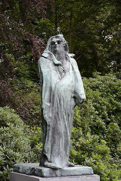 Monument à Balzac