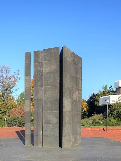 Lichtdurchlässige Bündelsäule
