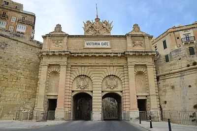 Victoria Gate