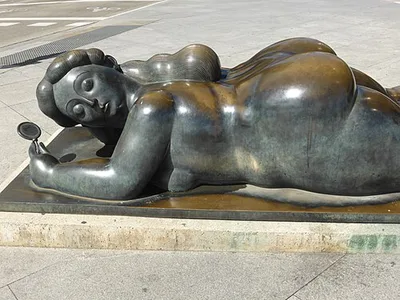 Mujer con Espejo