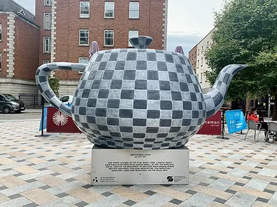 Smithfield Utah Teapot