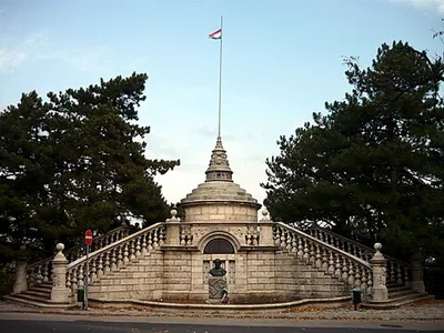 Széchenyi-emlékmű és -kilátó
