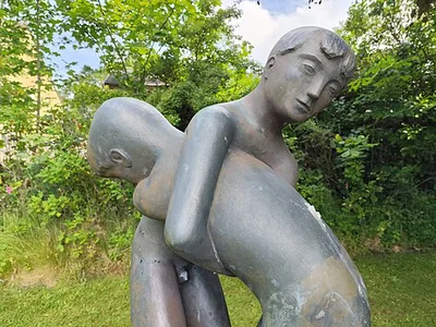 Ringende Jungen