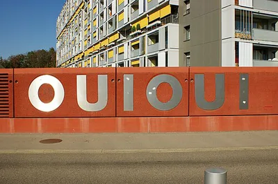 OUI OUI