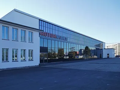 Michael-Schumacher-Hangar