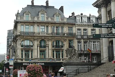 Le Grand Café