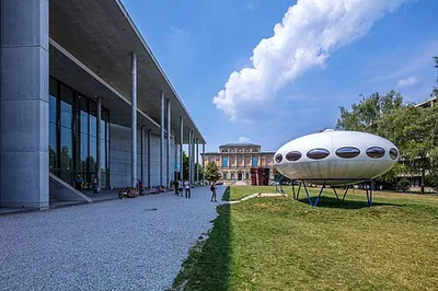 Die Neue Sammlung in der Pinakothek der Moderne