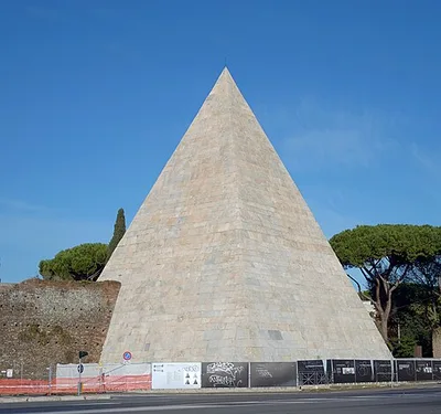 Piramide di Caio Cestio