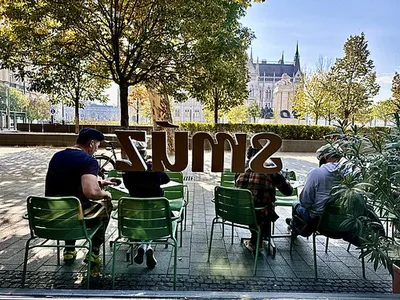 Smúz Café