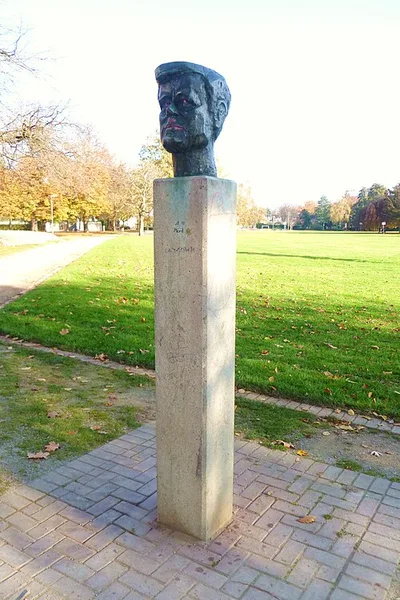 John F. Kennedy-Büste