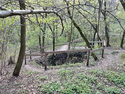 Farkas-völgyi-víznyelőbarlang
