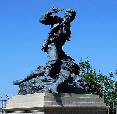 Monumento ai Fratelli Cairoli