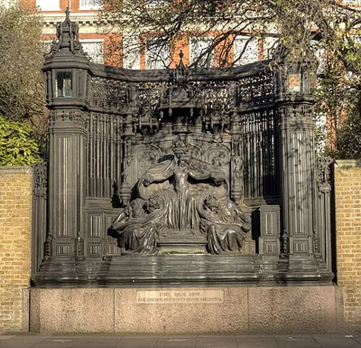 Queen Alexandra Memorial