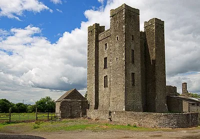 Dunsoughly Castle