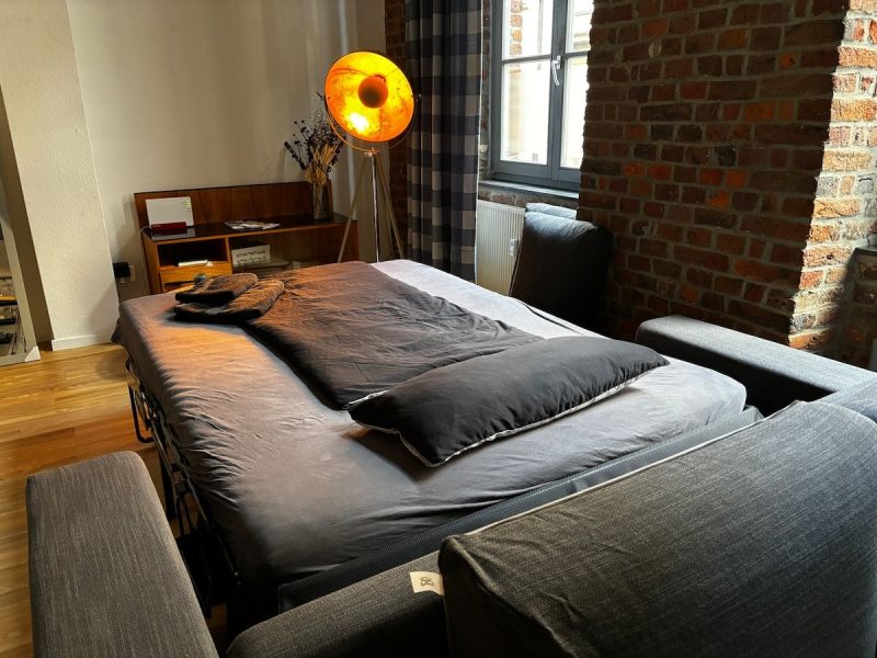 Charming old maisonette near the main station