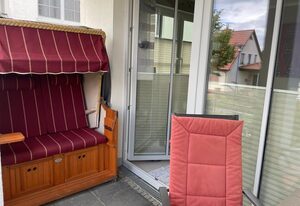 Ferienappartement Meeresbrise – In der Villa Antje mit Terrasse und W-Lan in Göhren