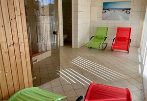 Ferienwohnung mit Meerblick, Schwimmbad und Sauna (11)
