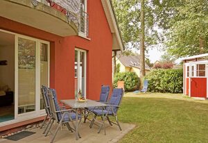 Ferienwohnung Möwennest mit Terrasse, Garten und Strandkorb