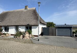 MR: Haus an der Wiek mit Terrasse