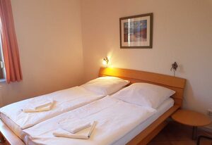 Ferienwohnung 1 im Haus Mönchgut – Ferienwohnung Mönchgut mit Wintergarten