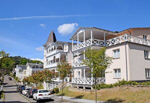 Ferienwohnung mit Balkon und Strandkorb (10) Villa Sonneck – Ferienwohnung mit schönen großen Balkon (10)