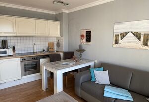 App. Meeresrauscher, strandnah, Gelkamin u. Balkon – App.  mit 1 SZ und Schlafsofa - Aufbettung 3./4. P.