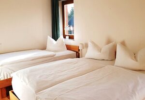Ferienwohnung 01 im Haus Wizlaw – Whg 1 im Haus Wizlaw  mit Balkon