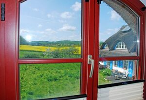 Ferienhaus Sonnenwinkel unterm Reetdach mit Sauna und Kamin
