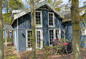 F: Strandhaus Ostseewelle mit Terrasse