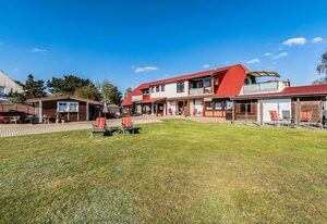 schöne Ferienwohnungen zwischen Deich und Wellen – 05 Ferienwohnung am Deich mit Balkon