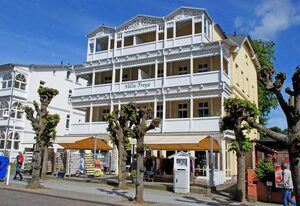 Ferienwohnung mit Balkon in Bäderstilvilla Villa Freya
