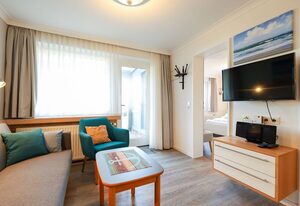 Left - Haus Rolf