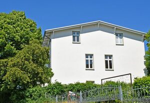 ruhig gelegenes Appartementhaus mit Balkon (SA) – 2-Raum-Ferienwohnung mit Balkon