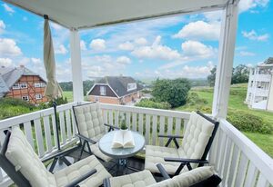 A: Haus Rügenscher Bodden Whg. 04 mit Meerblick – Ferienwohnung 04 3-Raum 1.Etage mit Balkon