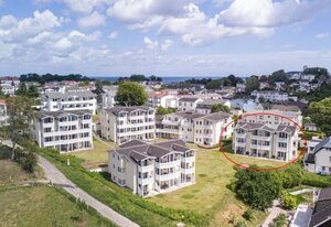 A: Haus Rügenscher Bodden mit Meerblick – Ferienwohnung 09 3-Raum DG mit 2 Balkonen
