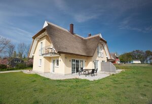 Strandvilla Babette - BALO A, direkt am Meer, mit Sauna – Haushälfte A