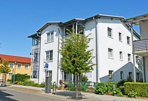 Appartementhaus mit Balkon im Ostseebad Göhren (HW) – 2-Raum-Ferienwohnung mit Balkon, ruhig gelegen